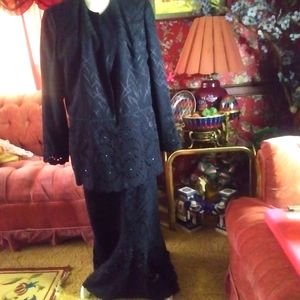 3pc black woman suit